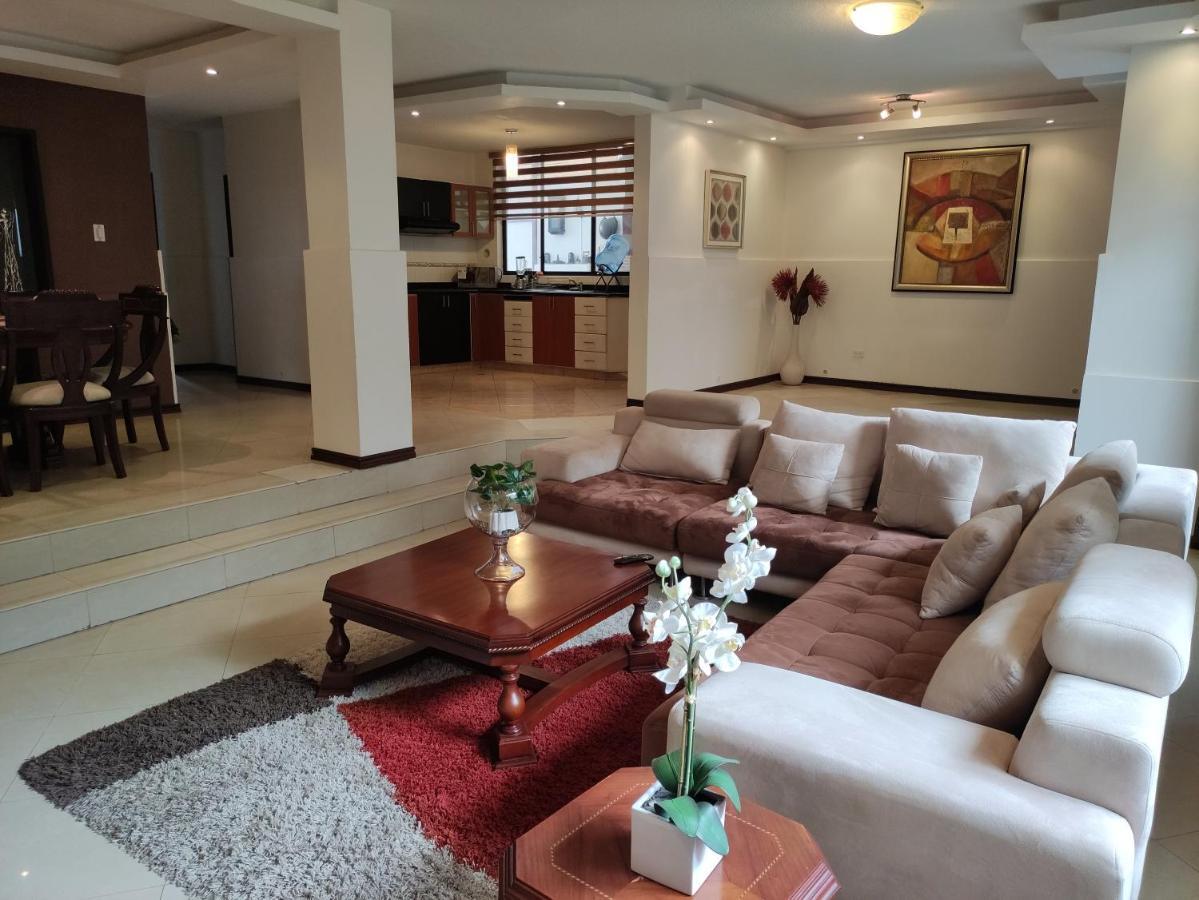 Hospedaje En Quito Norte, Apartamento & Suite Independientes Екстер'єр фото